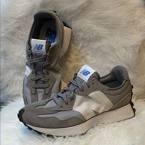 New Balance Women’s Sneakers